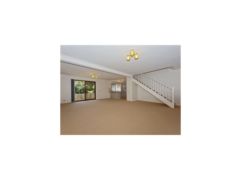 13/15 Lane Court, Mount Warren Park QLD 4207