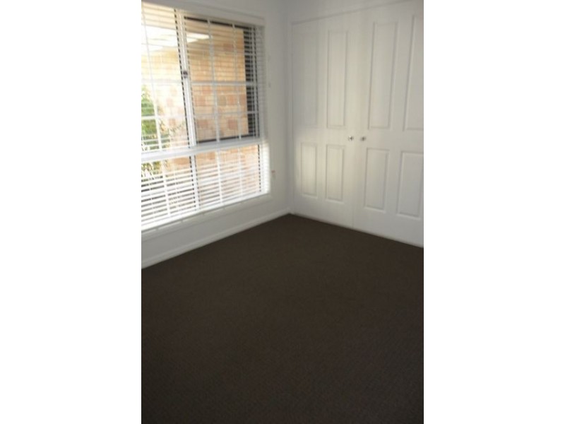 4 Meiland Place, Meadowbrook QLD 4131