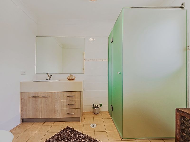 9 Jager Place, Edens Landing QLD 4207