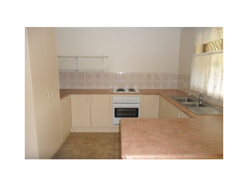 12 Eden Close, Edens Landing QLD 4207