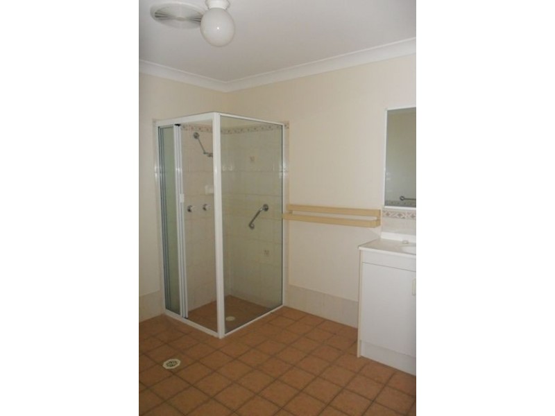 12 Eden Close, Edens Landing QLD 4207