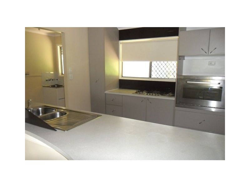 4 Turnbull St, Shailer Park QLD 4128