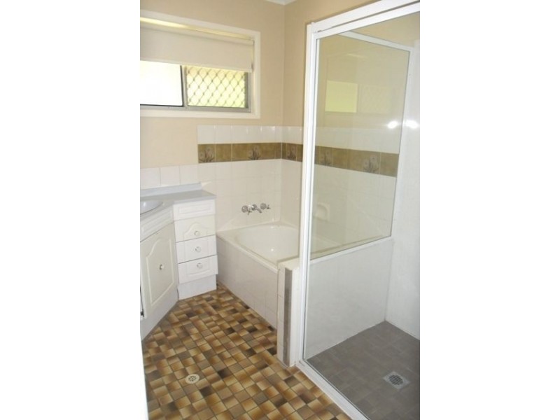 4 Turnbull St, Shailer Park QLD 4128