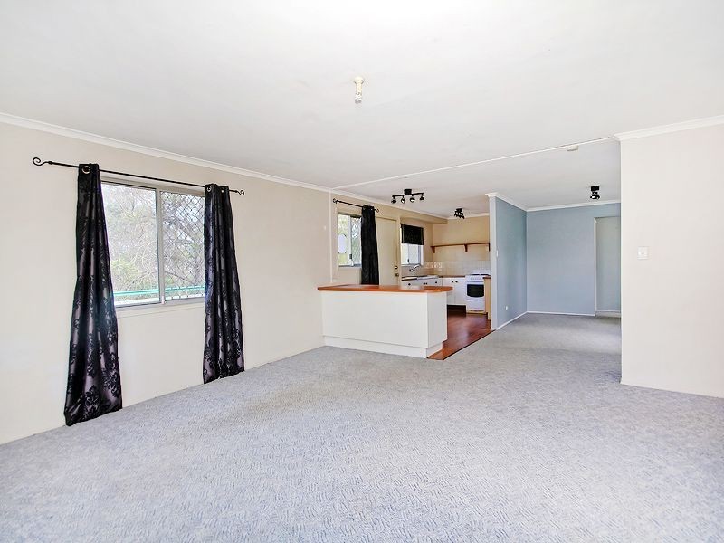 14 Dellamere Ct, Eagleby QLD 4207