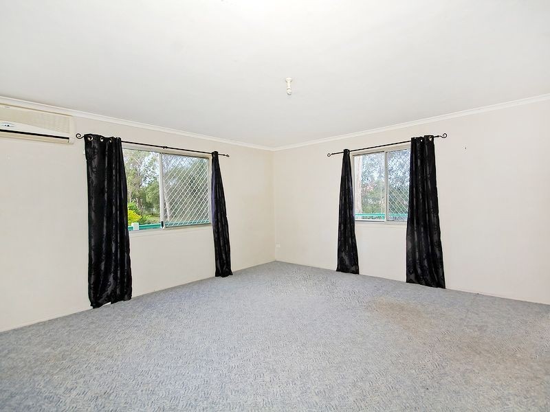 14 Dellamere Ct, Eagleby QLD 4207
