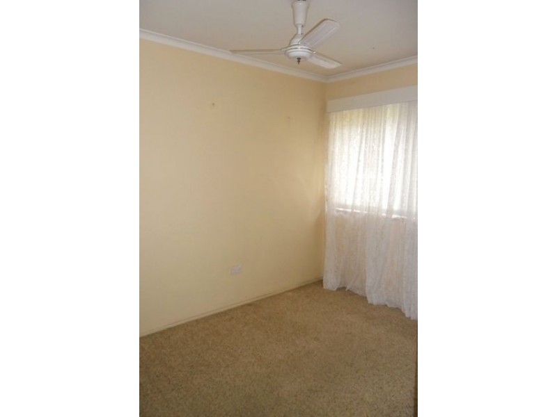 53 Harburg Dr, Beenleigh QLD 4207