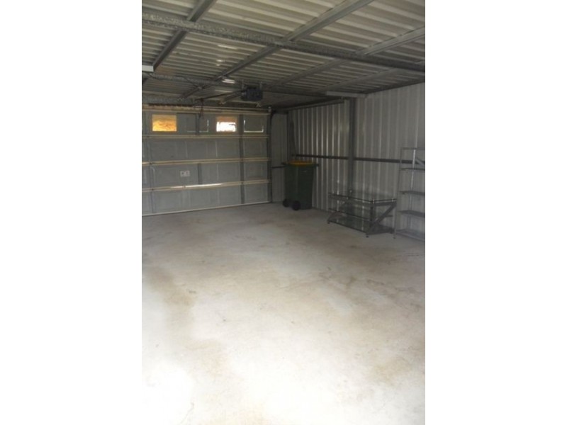 53 Harburg Dr, Beenleigh QLD 4207