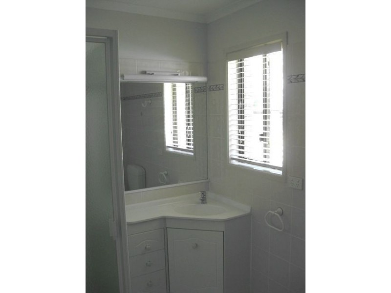 22-24 Sheridan Cres, Shailer Park QLD 4128