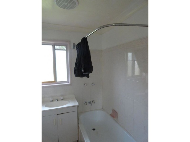 12 Yalumba Street, Kingston QLD 4114