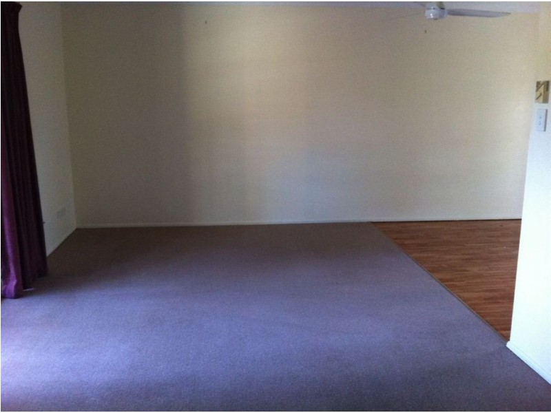 25 Tregana Circuit, Edens Landing QLD 4207