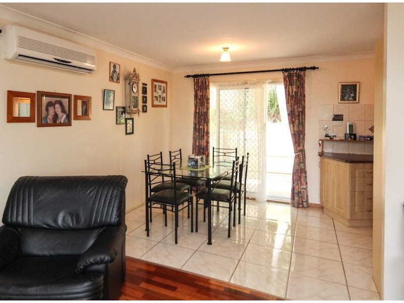 31 Avonmore Street, Edens Landing QLD 4207