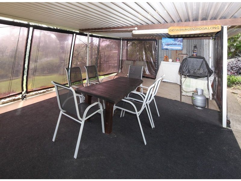 31 Avonmore Street, Edens Landing QLD 4207