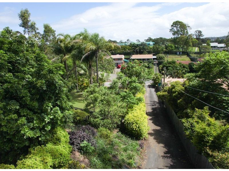 31 Avonmore Street, Edens Landing QLD 4207