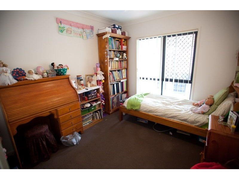 12 Benarkin Close, Waterford QLD 4133