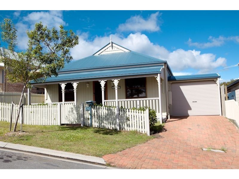 7 Benarkin Close, Waterford QLD 4133