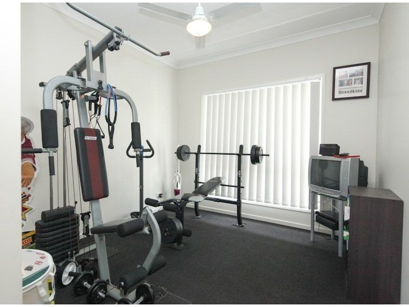 101 Woodlands Boulevard, Waterford QLD 4133