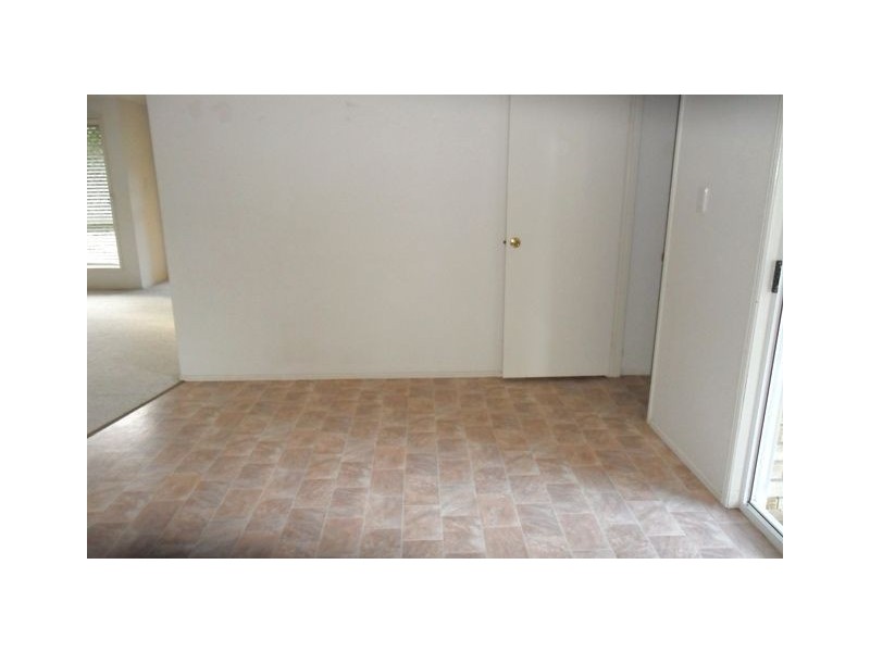 6 Kerwin Ct, Mount Warren Park QLD 4207