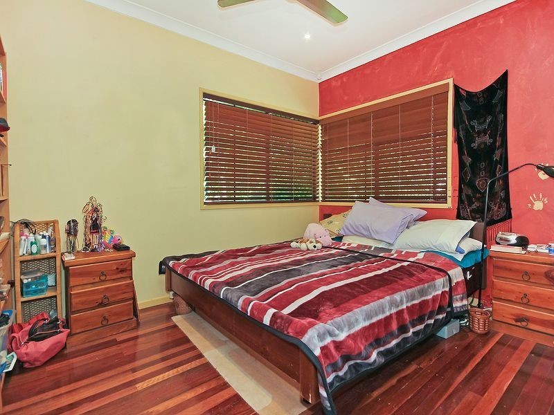 267 Rotary Park Road, Alberton QLD 4207