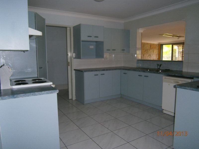 7 Vaughan Drive, Ormeau QLD 4208