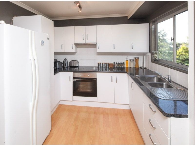 23 Auburn Street, Edens Landing QLD 4207