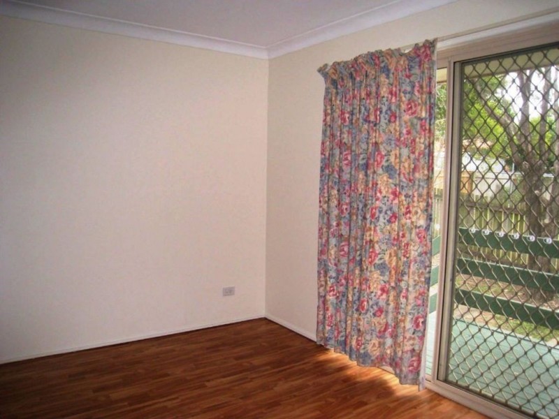 25 Tregana Cct, Edens Landing QLD 4207