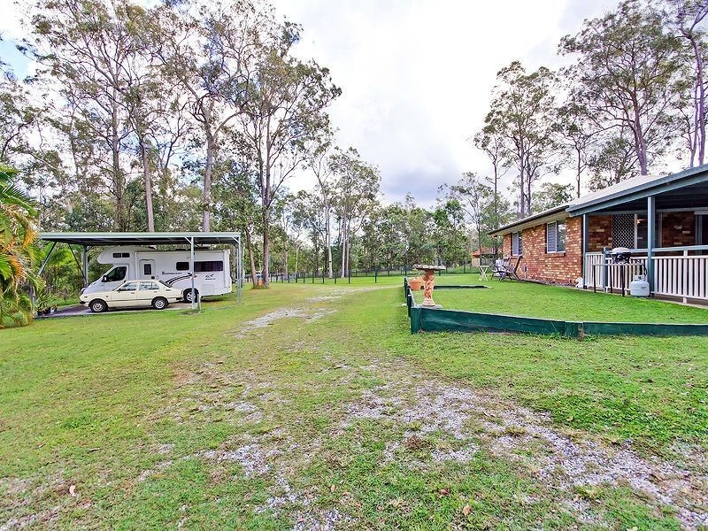 44 Lakefield Court, Chambers Flat QLD 4133