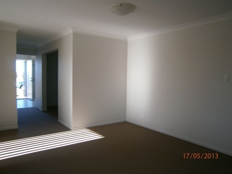 4 Nickle Street, Pimpama QLD 4209