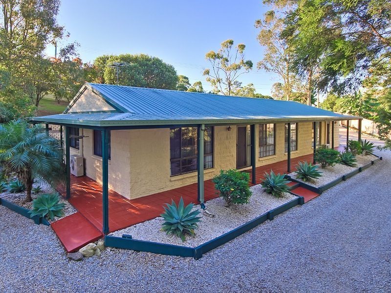 48 Lima Street, Edens Landing QLD 4207