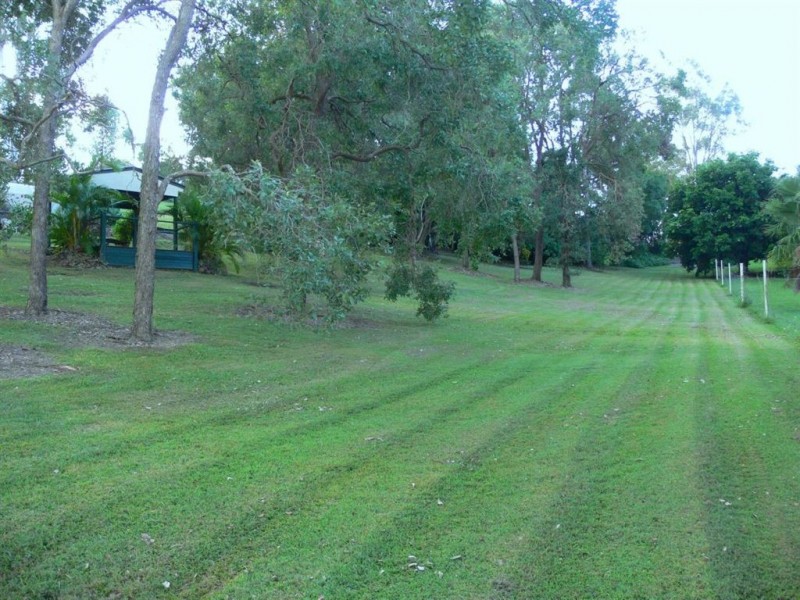 48 Lima Street, Edens Landing QLD 4207