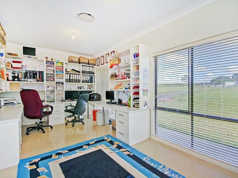 108 Sunbury Rd, Buccan QLD 4207