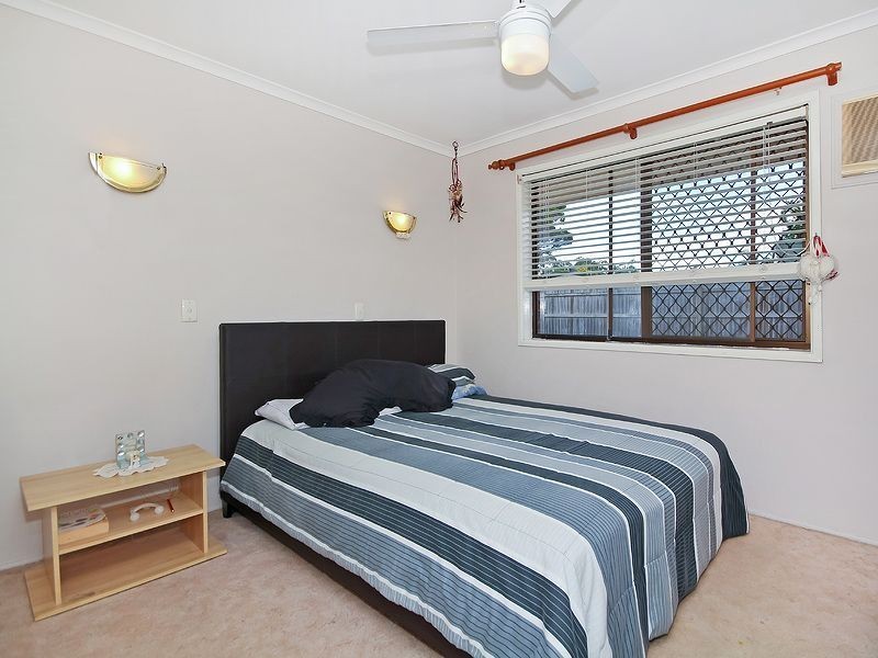 4 Old Trafford Rd, Bethania QLD 4205