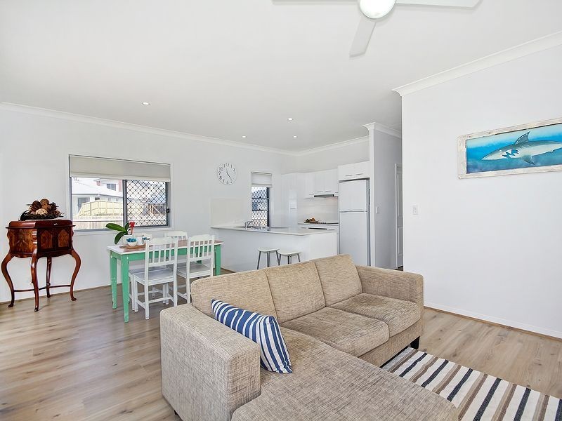 28 Grand Tce, Waterford QLD 4133