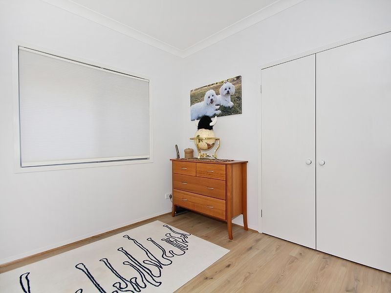 28 Grand Tce, Waterford QLD 4133