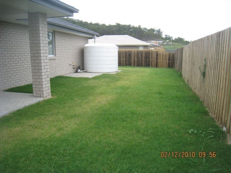 1 Ridgemount Street, Bahrs Scrub QLD 4207