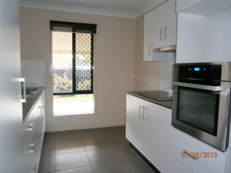 11A Willowie Crescent, Eagleby QLD 4207