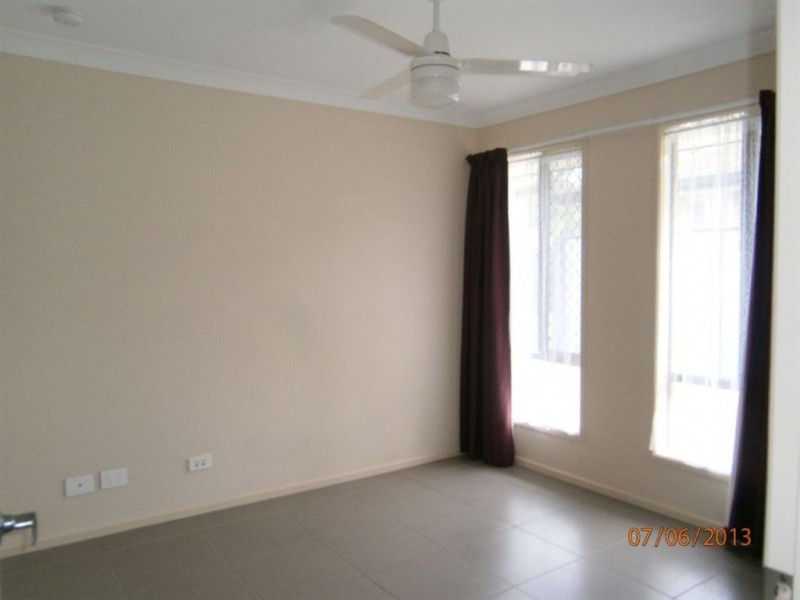 11A Willowie Crescent, Eagleby QLD 4207