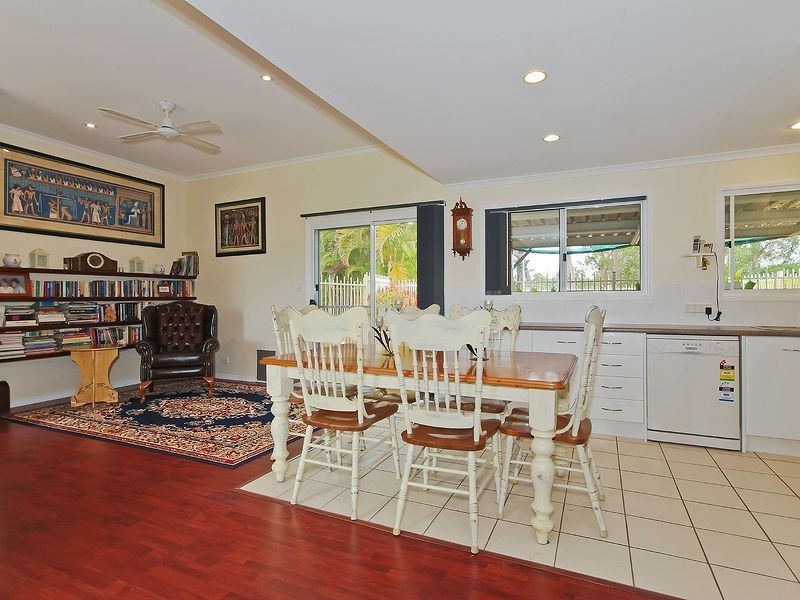 55 Sheree Court, Buccan QLD 4207