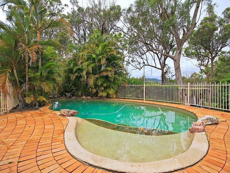 55 Sheree Court, Buccan QLD 4207