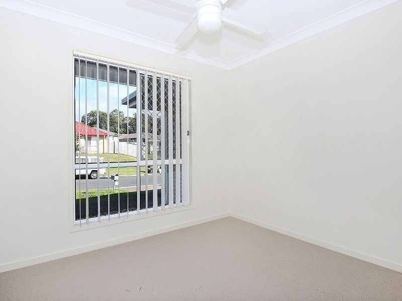 6 Kite Cr, Eagleby QLD 4207