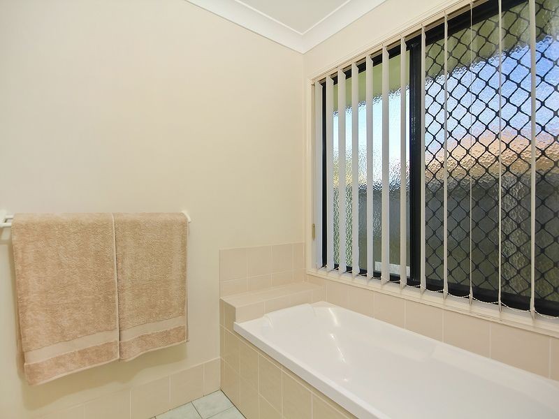 14 Drury Lane, Bethania QLD 4205