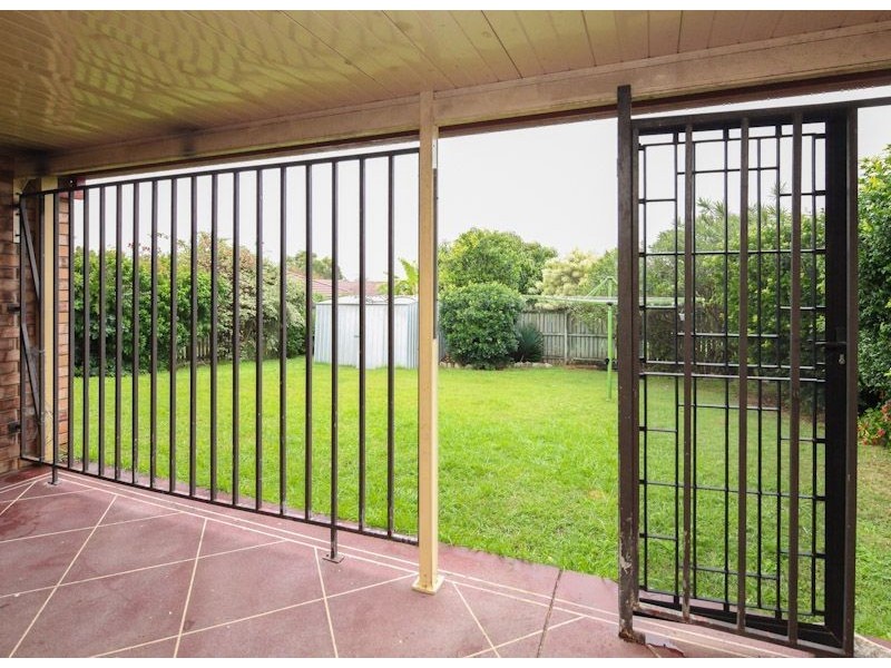 4 Rutyna Court, Crestmead QLD 4132