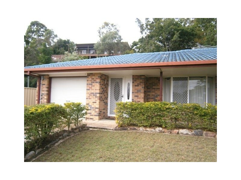27 Leighton Dr, Edens Landing QLD 4207