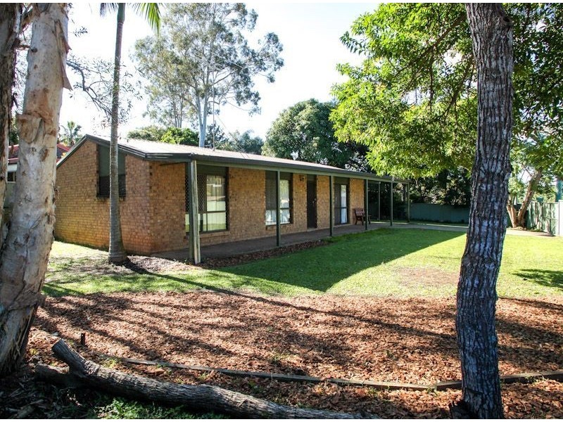 52 Avonmore Street, Edens Landing QLD 4207