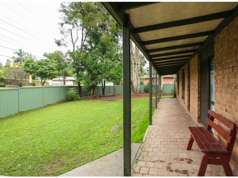 52 Avonmore Street, Edens Landing QLD 4207