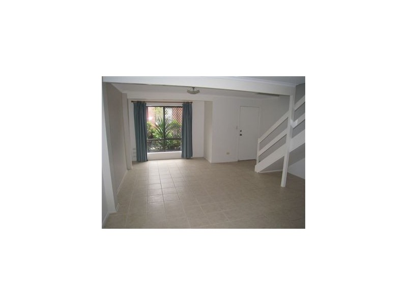 48/93 Logan St, Beenleigh QLD 4207