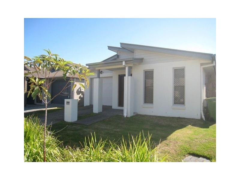 10 Coalstoun Crossing, Waterford QLD 4133
