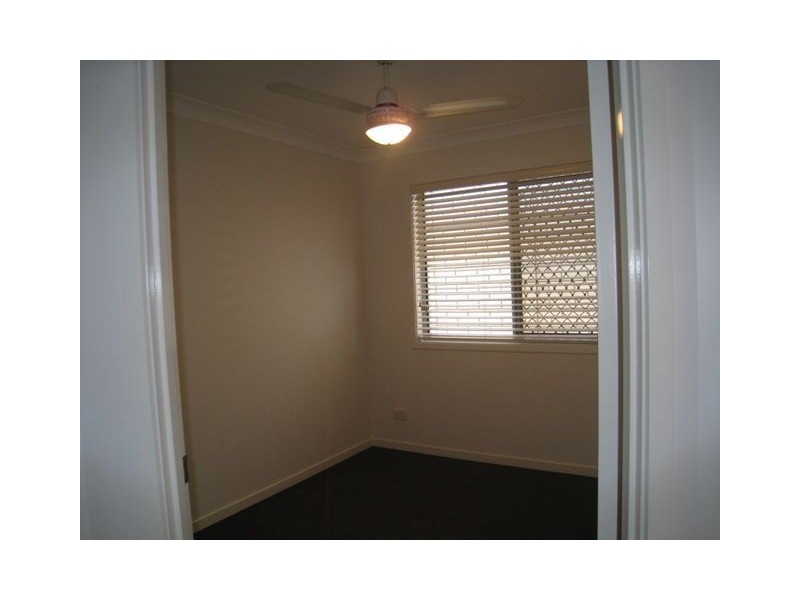 10 Coalstoun Crossing, Waterford QLD 4133