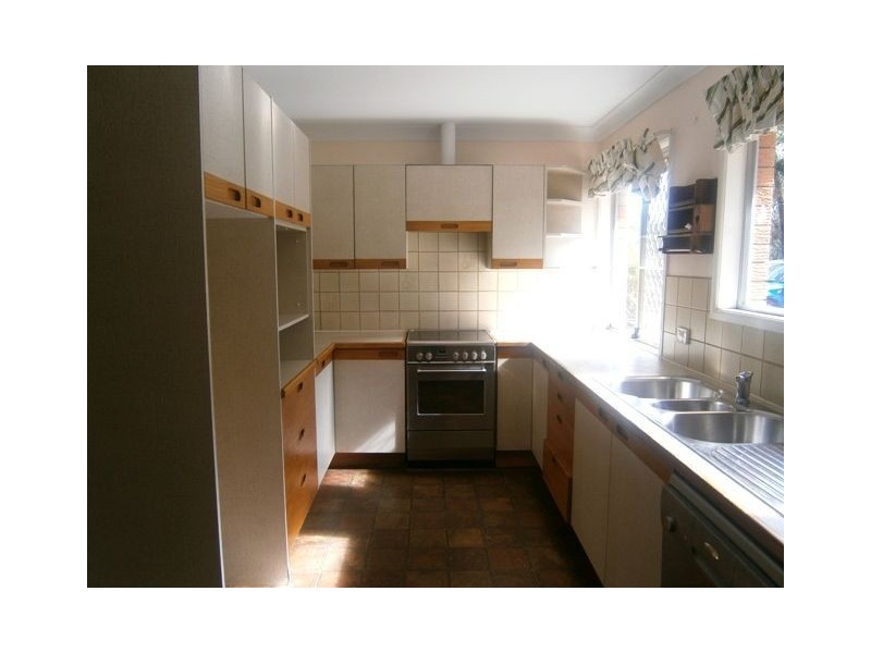 2 Duncan Rd, Capalaba QLD 4157