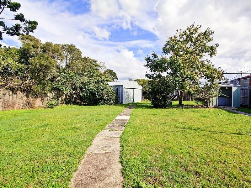 32 Federation Drive, Bethania QLD 4205