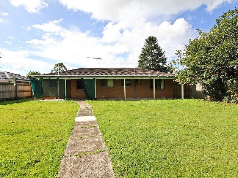 32 Federation Drive, Bethania QLD 4205